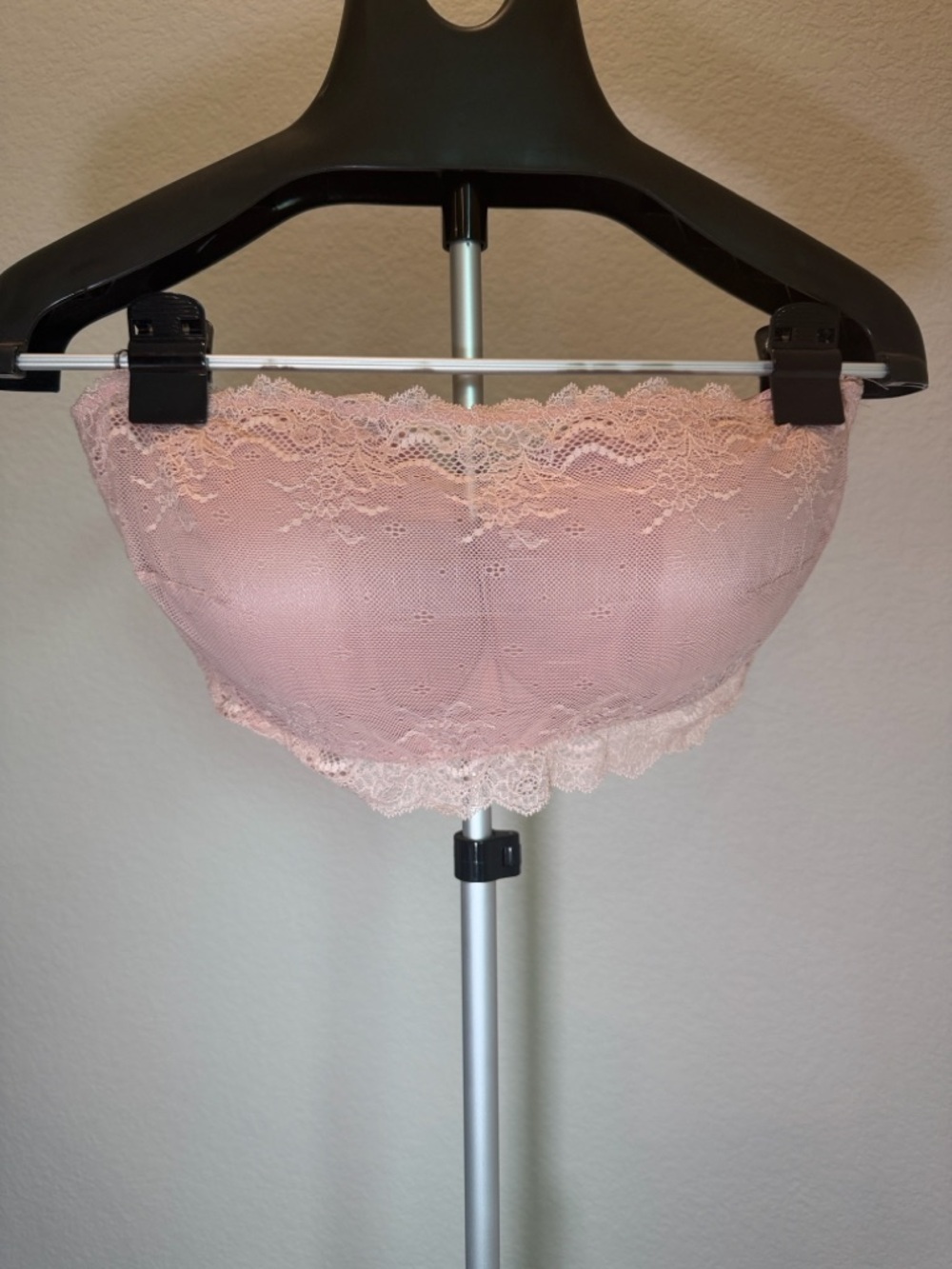 SPANK Women's Lace Bandeau Bralette - Light Pink
